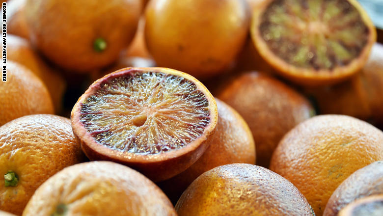 بالصور..أفضل الأطعمة لترطيب الجسم في فصل الصيف