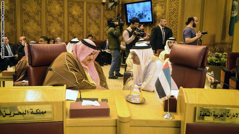 بعد تصريحات وزير خارجية البحرين حول أزمة قطر.. قرقاش: صوت الخليج العربي