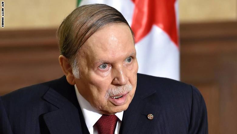 حزب جزائري يشترط حلّ "أزمة" البلاد برحيل بوتفليقة