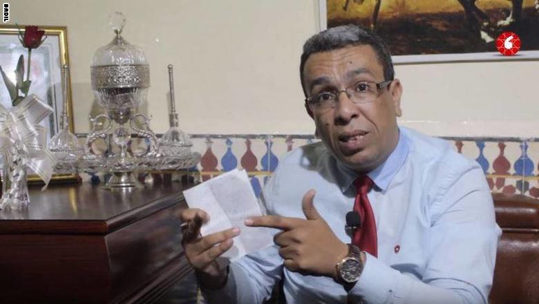 صحفي مغربي يُدان بعام حبسا ويعلن بدءَ معركة الأمعاء الفارغة احتجاجا Hamidelmahdaoui