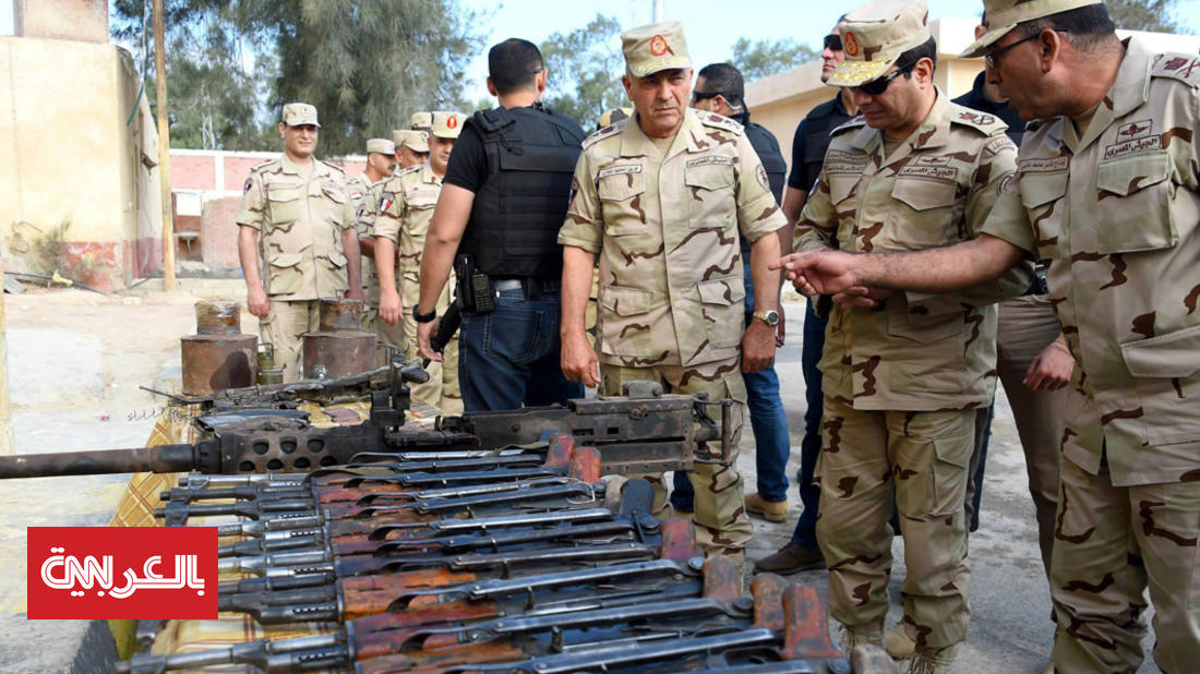 بالصور.. السيسي يزور سيناء بالزي العسكري بعد الهجمات ...